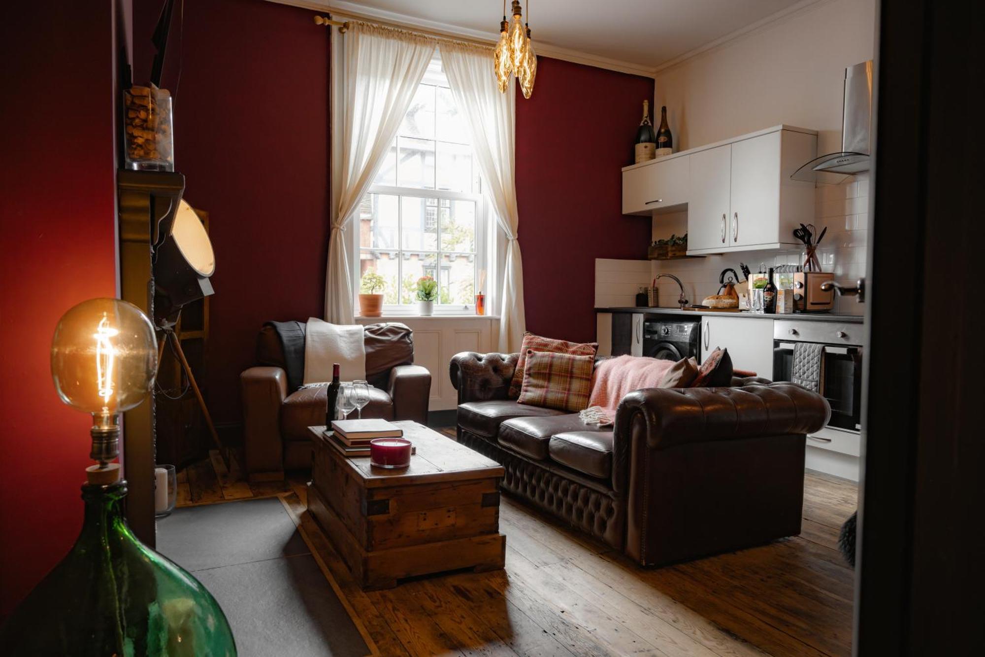 The Bolt Hole - Stratford Upon Avon - Central - Free Offstreet Parking - 2 Bed Luxury Apartment מראה חיצוני תמונה